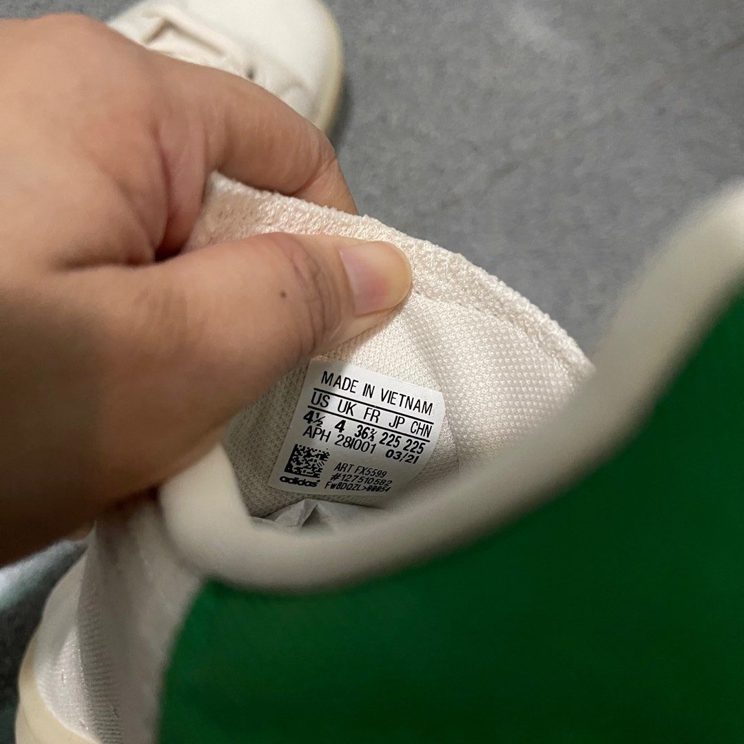ADIDAS STANSMITH PRIMEBLUE (Category: Sneakers) located in Valenzuela. Submitted by cjdecluttersss (Listing ID 1268031205, Image 2). Description: Used once With box Size 4.5 US 22.5cm.