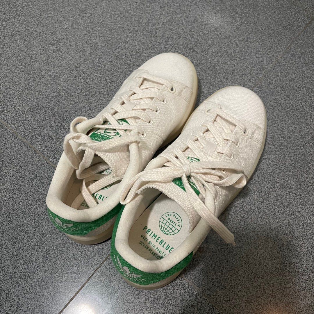 ADIDAS STANSMITH PRIMEBLUE (Category: Sneakers) located in Valenzuela. Submitted by cjdecluttersss (Listing ID 1268031205, Image 1). Description: Used once With box Size 4.5 US 22.5cm.