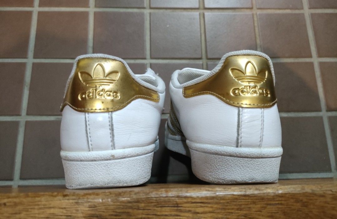 Adidas superstar shop gold back