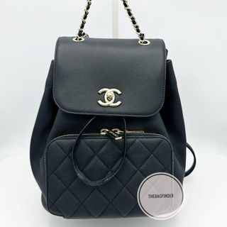 Chanel white quilted lambskin vintage small classic flap bag