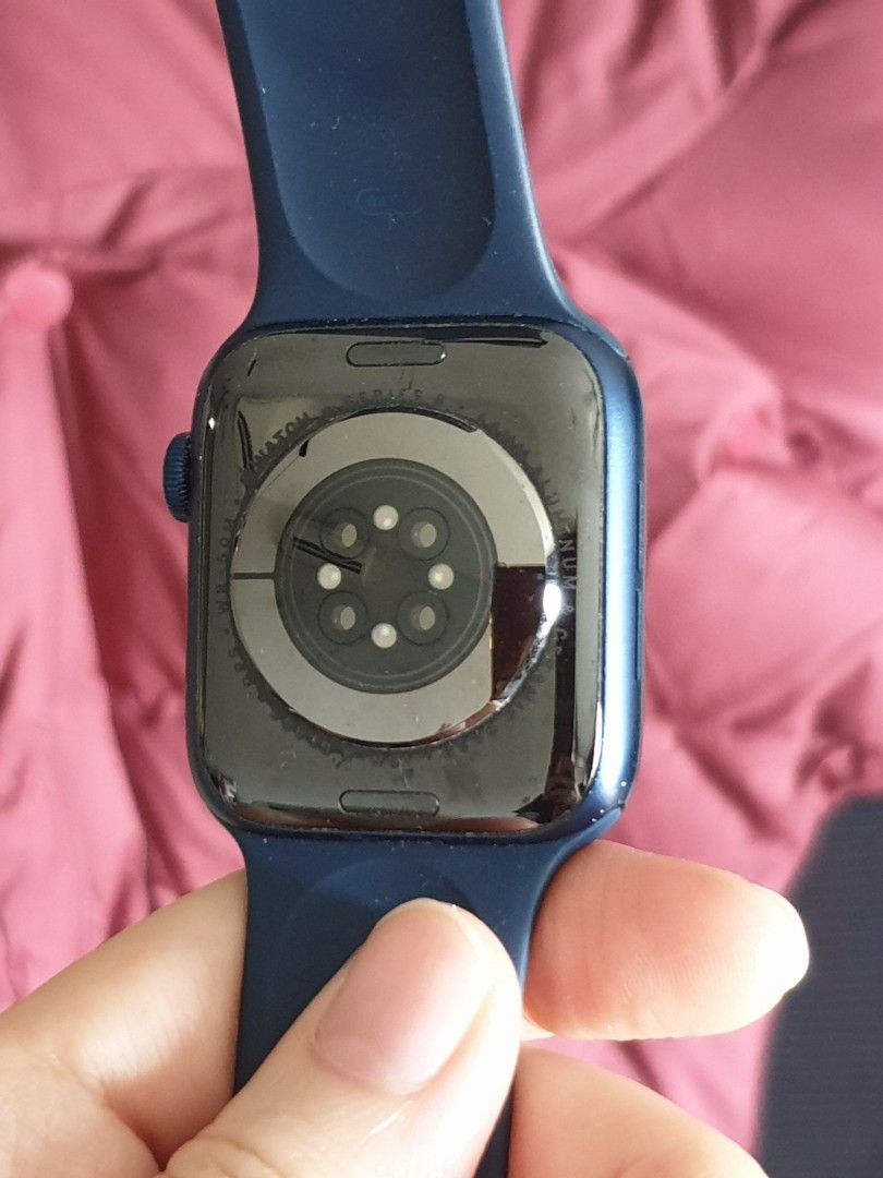 Series 6 hotsell blue aluminium case
