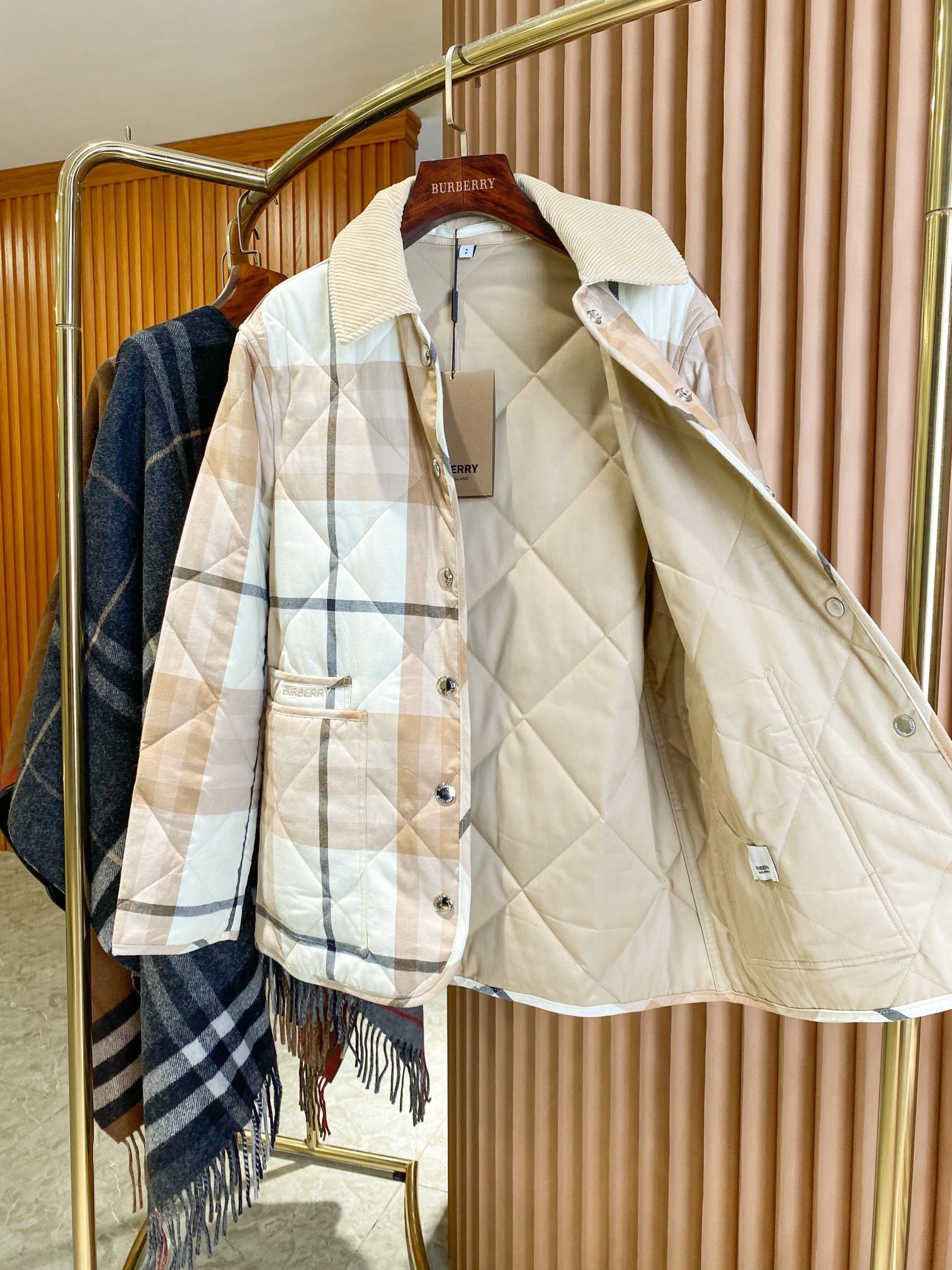 Authentic sale burberry jacket