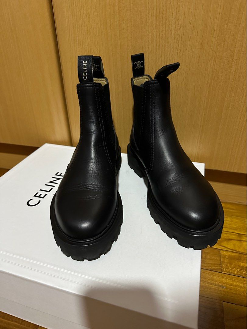 Authentic Celine Margaret Chelsea Boots in Black size 36 Women s