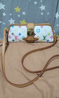 AUTHENTIC SHIRLEY LV  CLUTCH WITH REMOVABLE STRAP