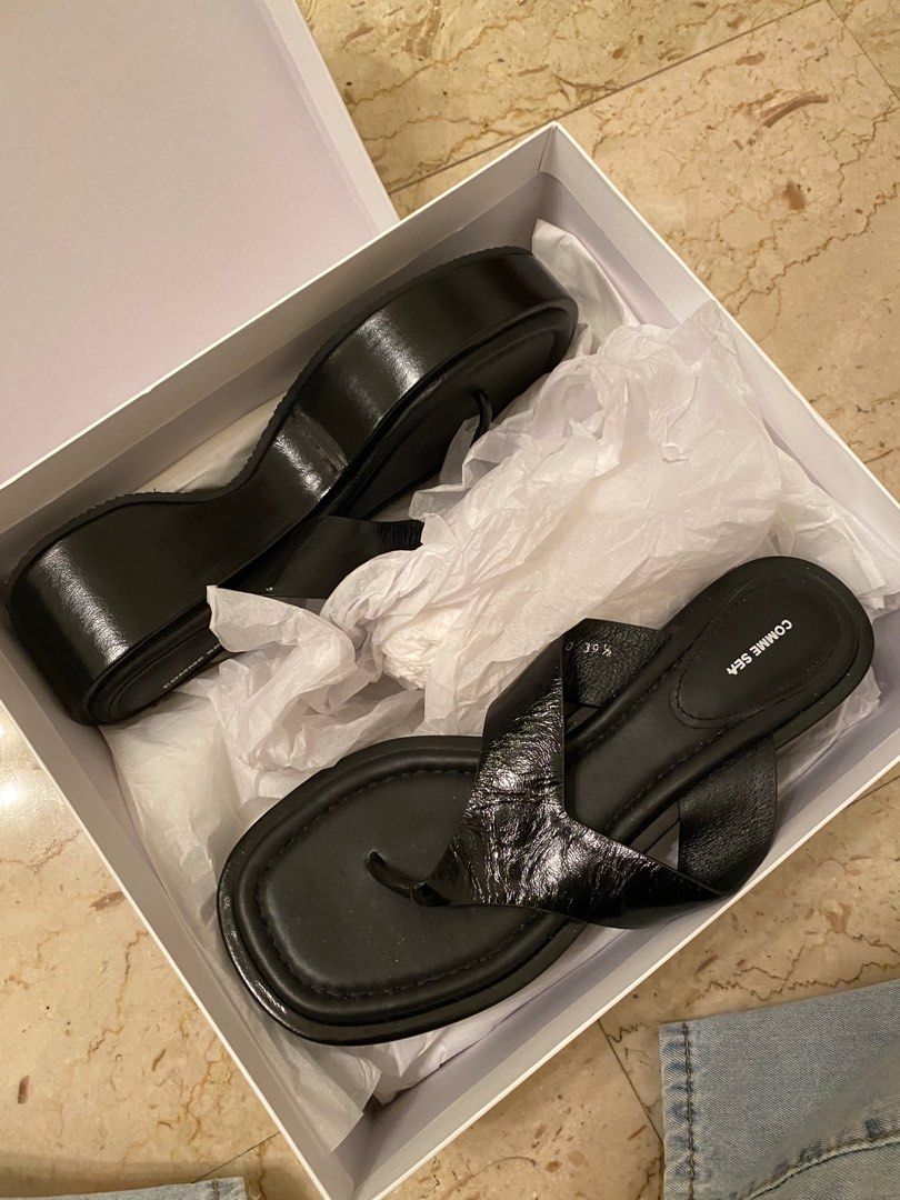 comme se a black platform sandals