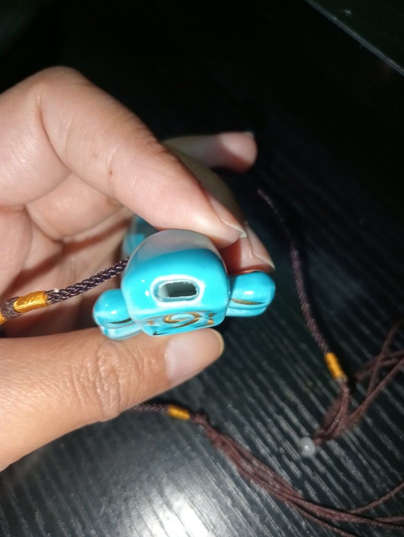 Blue Ocarina (Category: Musical Instruments) located in Baguio. Submitted by VanveVintage (Listing ID 1268043025, Image 2). Description: .