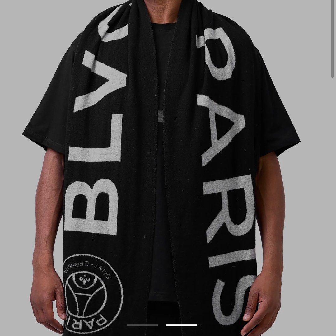 Blvck x PSG Scarf
