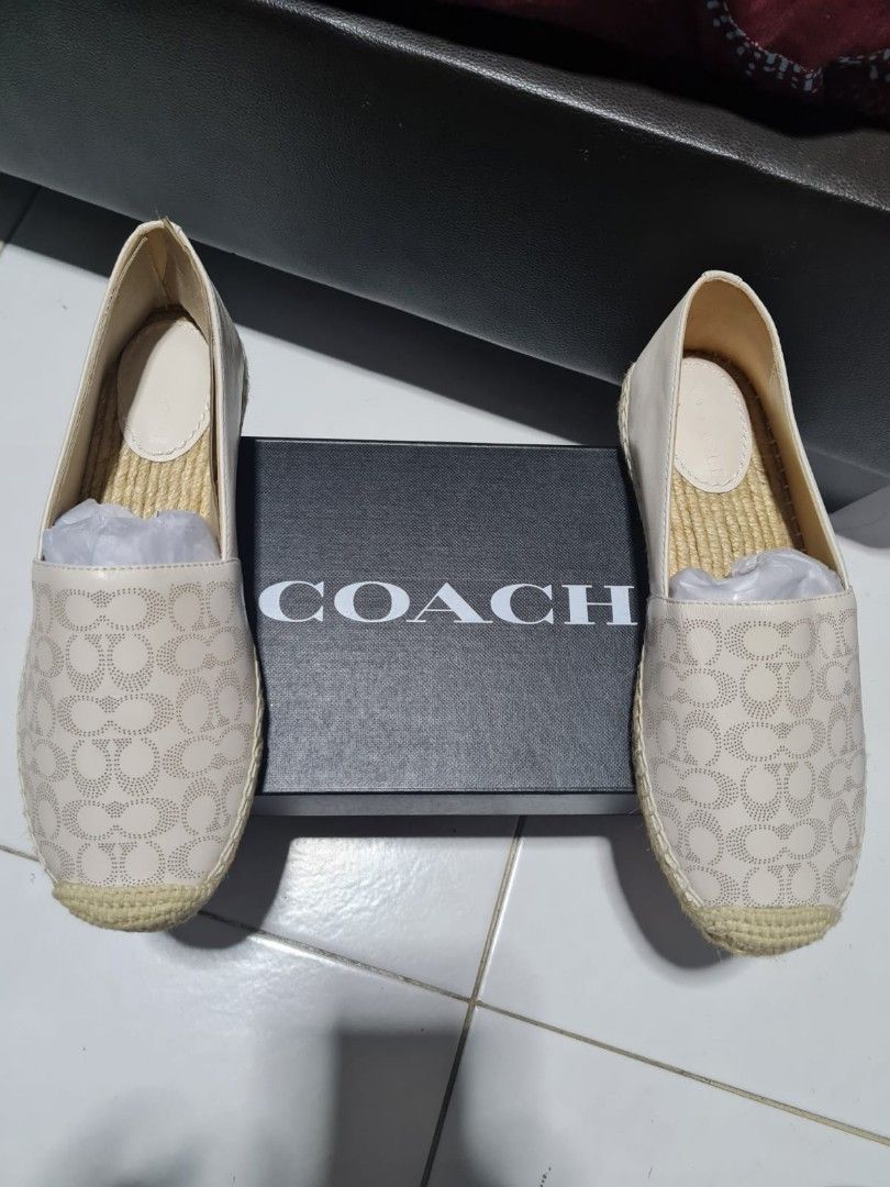 Coach sales brand shoes