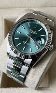 (Category: ) located in . Submitted by wrist.watch (Listing ID 1268003577, Image 1). Description: .