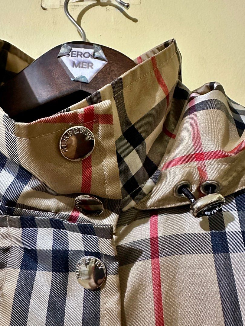 Burberry London Plaid Jacket Women s Fashion Coats Jackets and Outerwear on Carousell