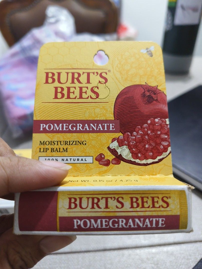 Burt's Bees Moisturizing Lip Balm (Category: Makeup) located in Marikina City. Submitted by irinanica (Listing ID 1268003932, Image 3). Description: Original 🇺🇲🇺🇲🇺🇲 Shipping fee c/o buyer via grab or lalamove Kindly send me a PM for inquiries and more details..