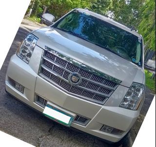 Cadillac Escalade ESV Platinum Auto