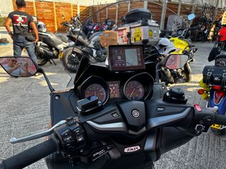 （分類：）位於 。 由 motocenter 提交（商品編號 1268012572，圖片 1）。簡介： 。