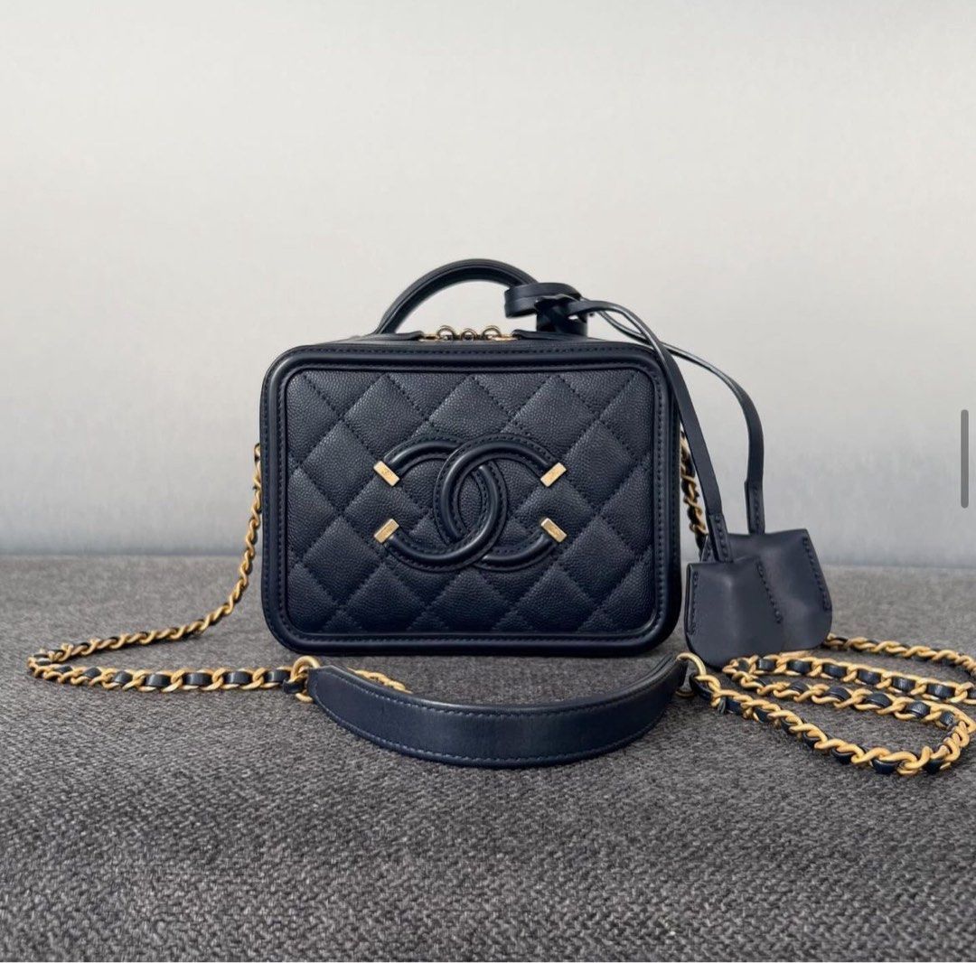Chanel Filigree Vanity Small Caviar Navy blue / Mghw, Luxury, Bags