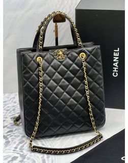 Chanel Chain Infinity Top Handle Bag Quilted Lambskin Small Black 813411