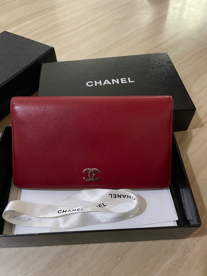 Chanel Men's Wallet, Men's Fashion, Watches & Accessories, Wallets & Card  Holders on Carousell