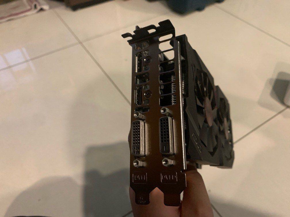 R7370 on sale
