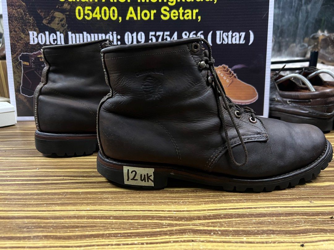 Chippewa mid cut Made in USA 12uk