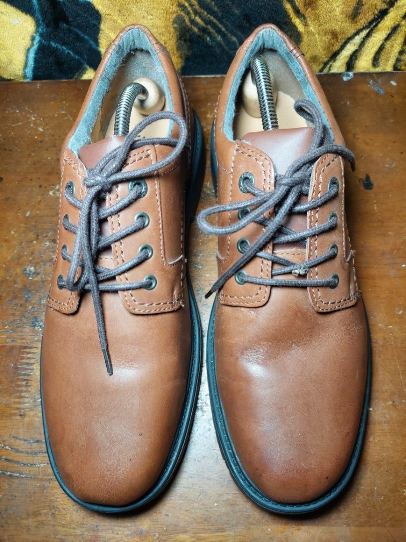 Clarks mens shoes 2025 size 11