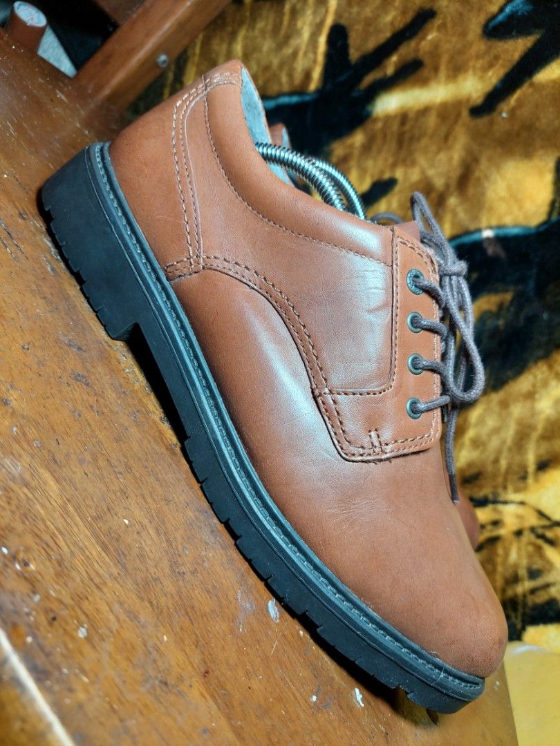 Clarks shoes clearance size 11