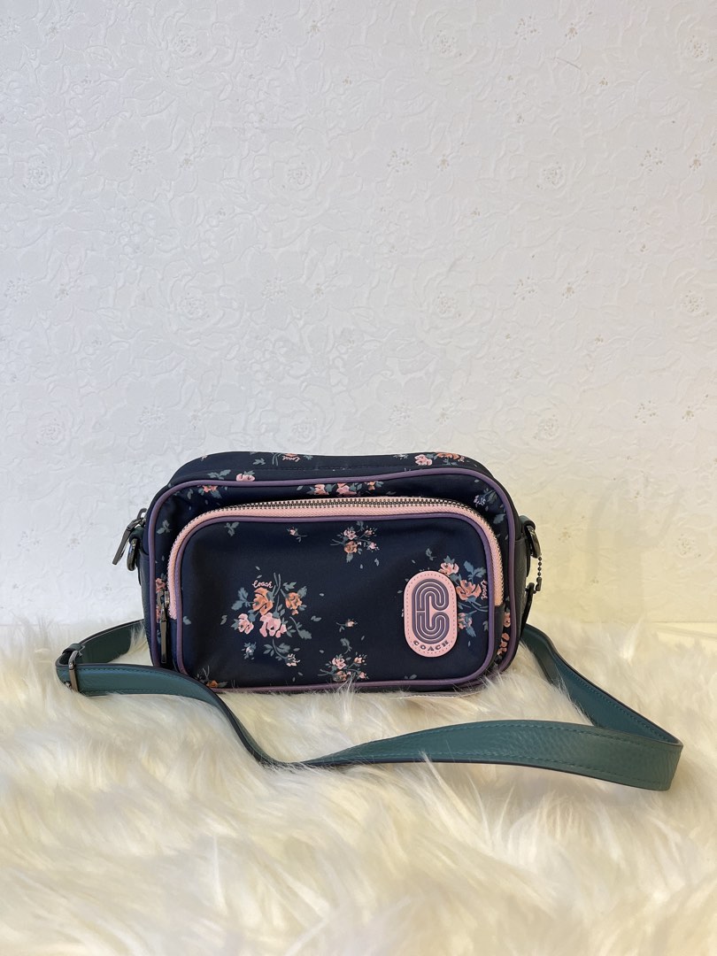 Coach court sales crossbody bag