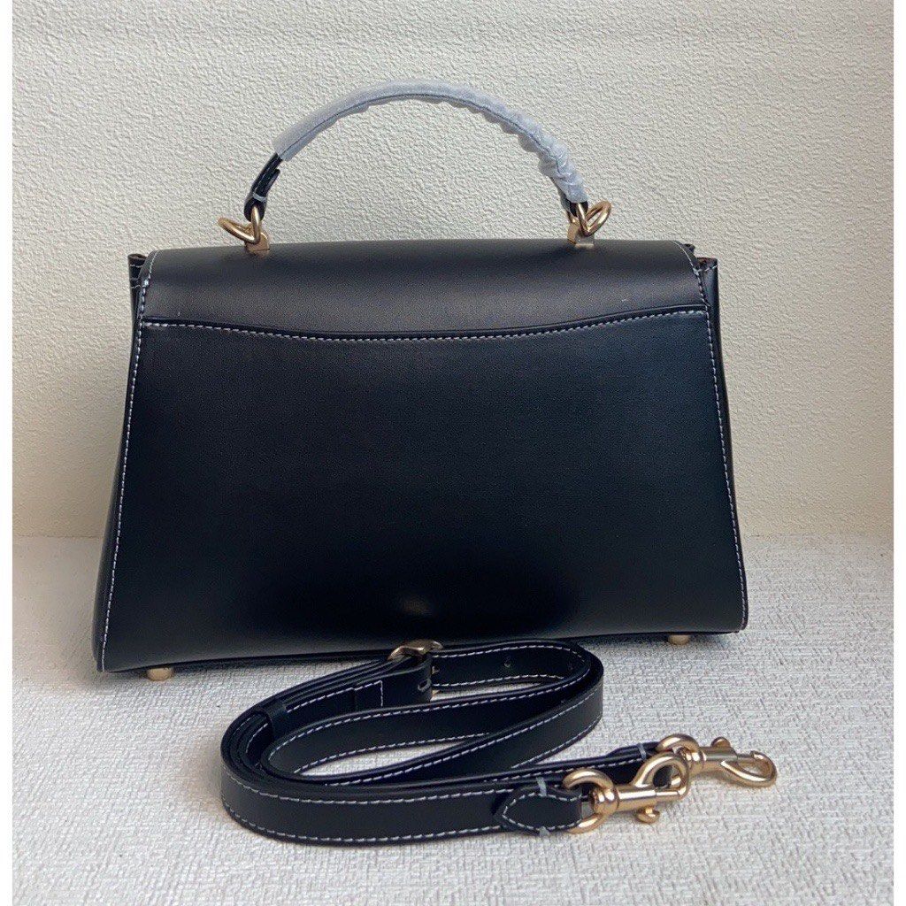 Coach Eliza top handle (Category: Luxury Bags & Wallets) located in Las Pinas. Submitted by yhn_boutique (Listing ID 1268102831, Image 2). Description: NEW ARRIVAL Cod via lalamove/ grab -🛵 same day delivery J&T/LBC - pay today ship today Complete inclusions .