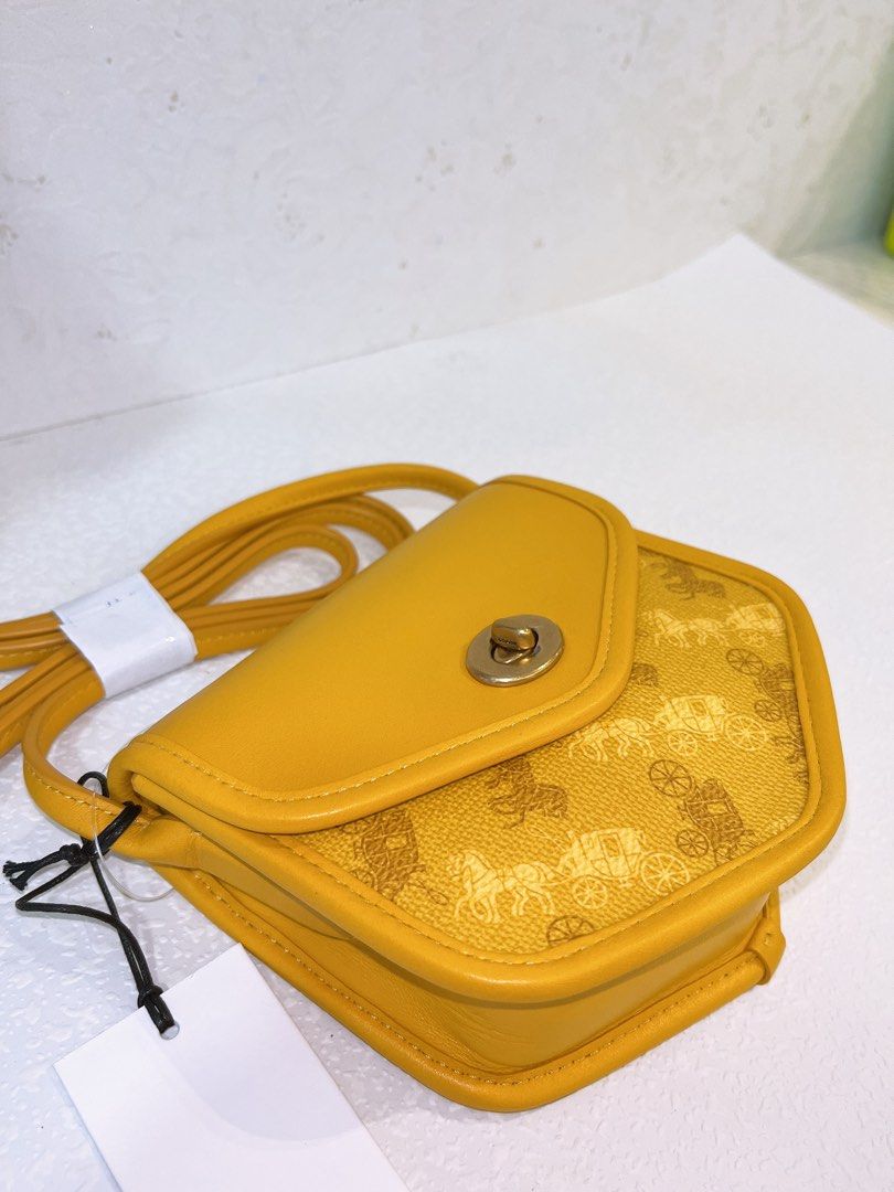 Coach Turnlock Flap Pouch 15 With Horse And Carriage Print