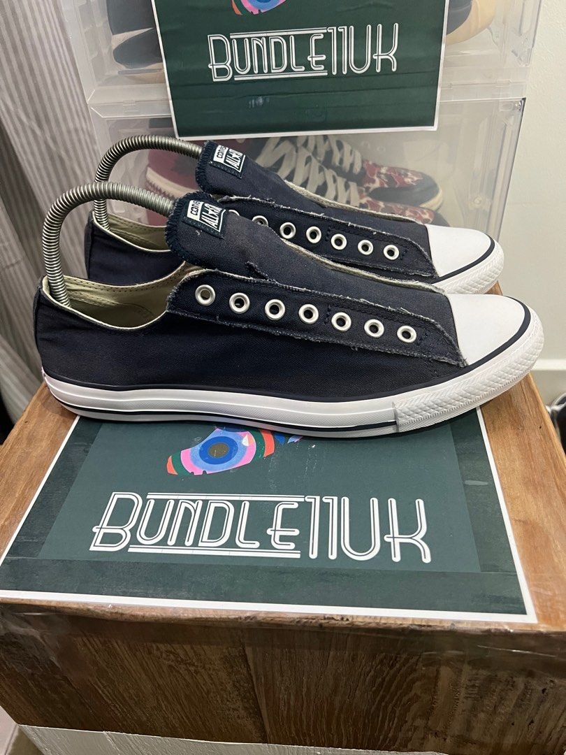 Navy laceless on sale converse