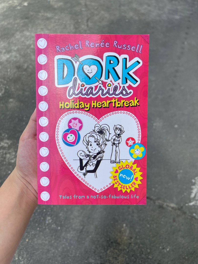 book review dork diaries holiday heartbreak