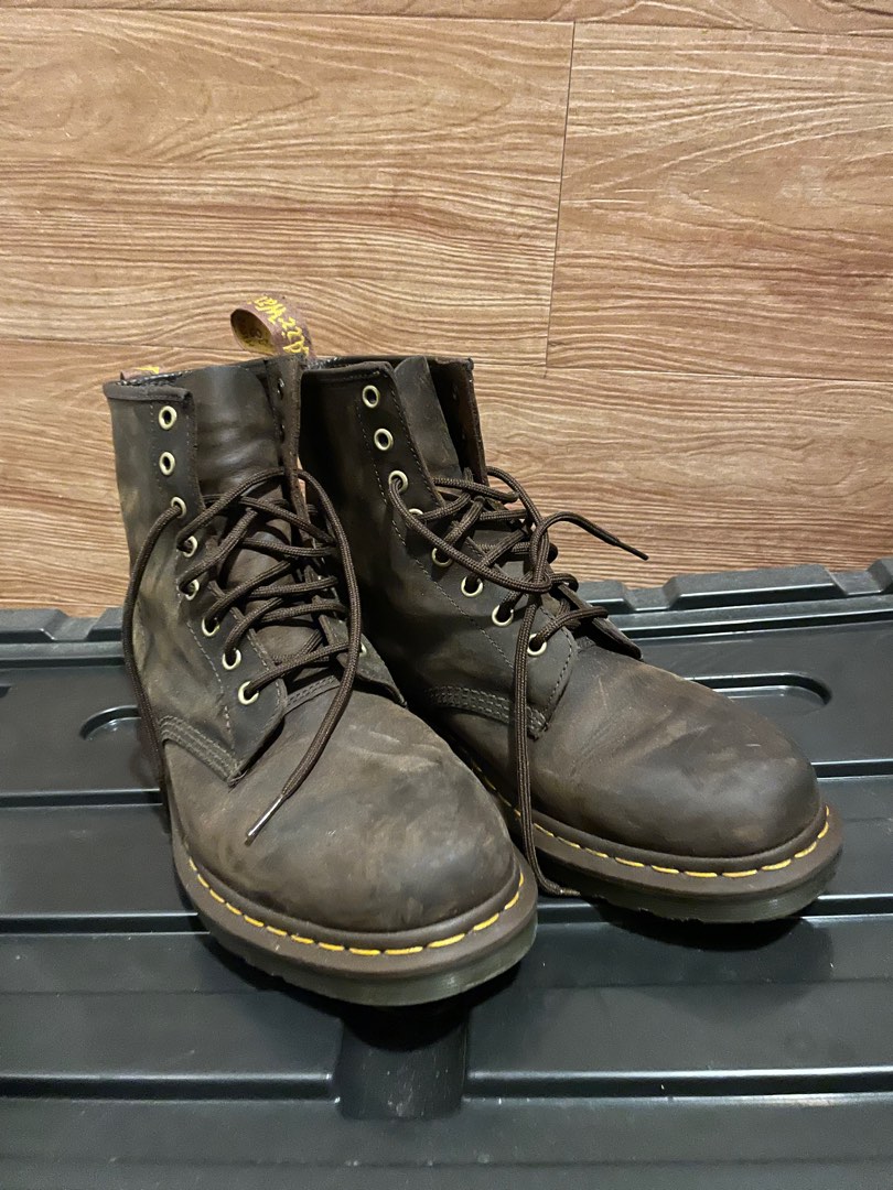 1460 crazy horse leather lace up boots