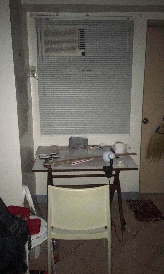 Drafting / Drawing Table (Category: Tables & Sets) located in Rizal. Submitted by arkives (Listing ID 1268035091, Image 2). Description: Just needs a little cleaning but is in overall good condition. I just graduated, not using this anymore. Price is negotiable, please be reasonable..