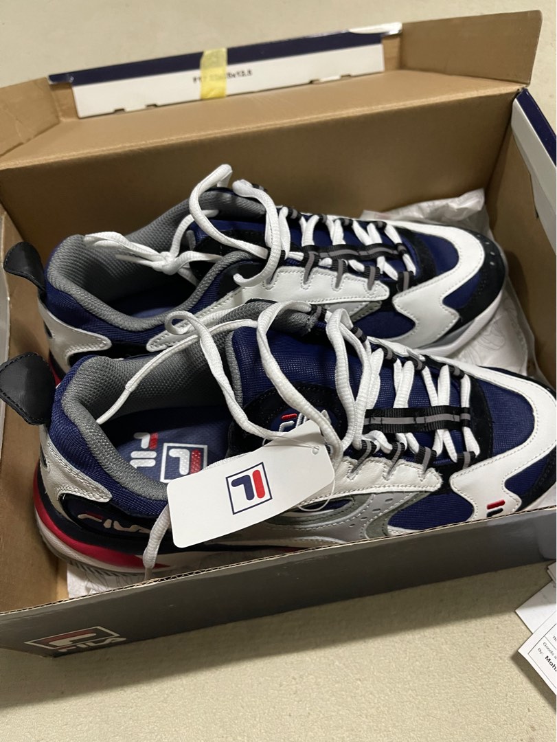 Fila clearance boveasorus white