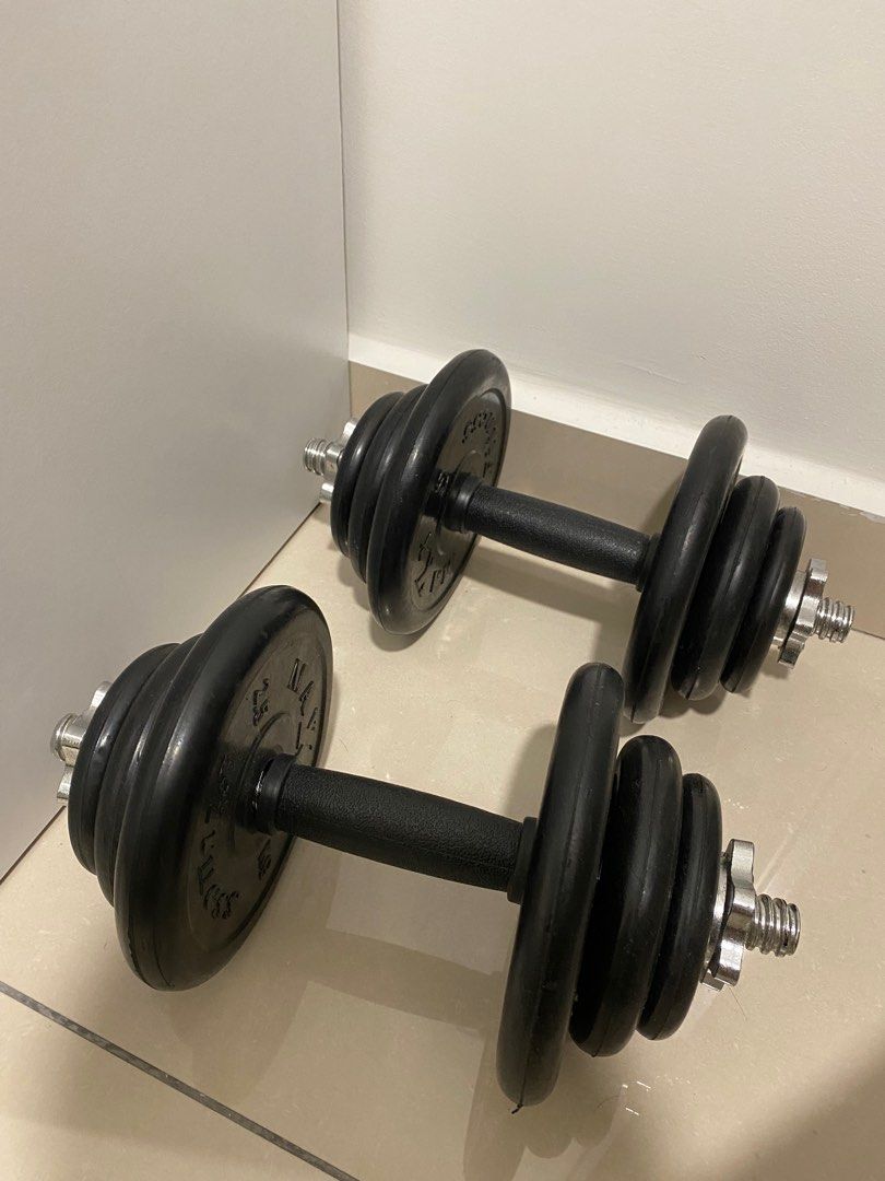 Fitness concept online dumbbell
