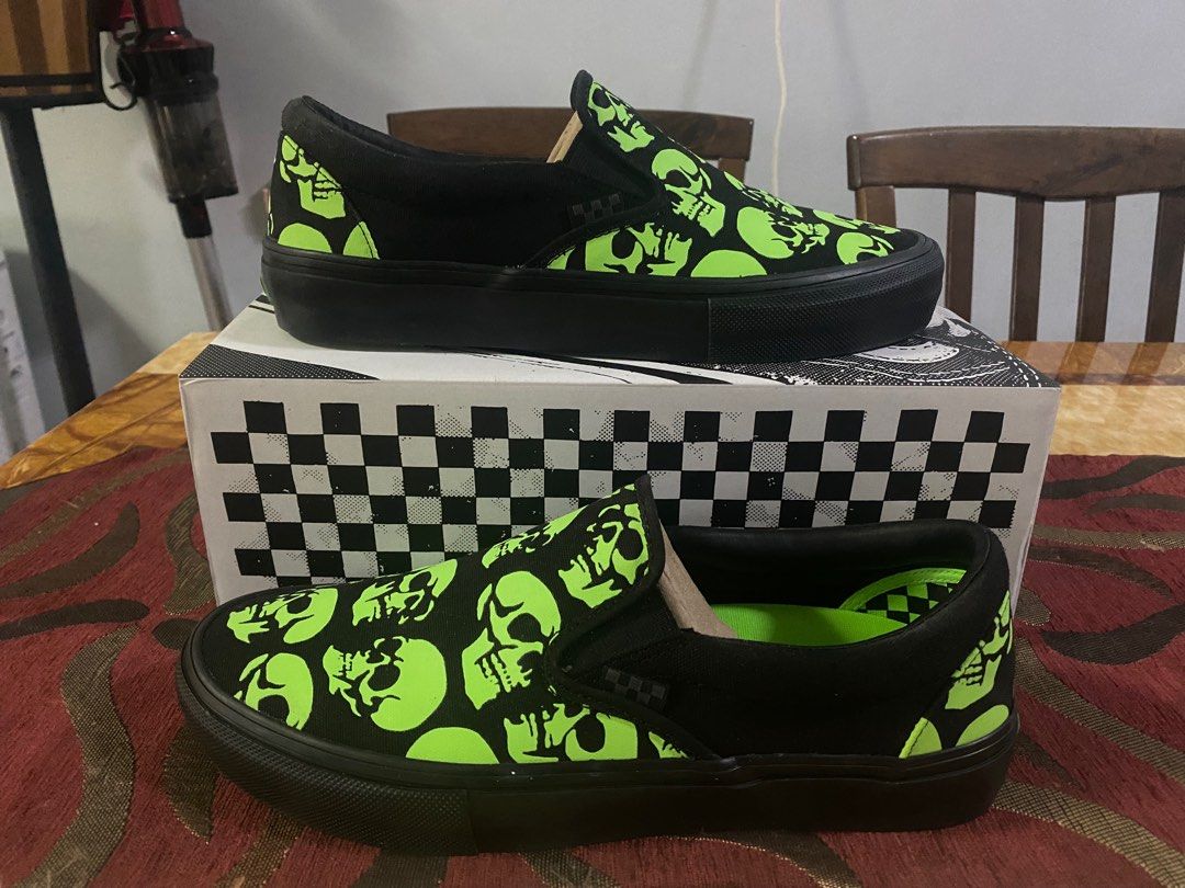 Independent vans slip on clearance