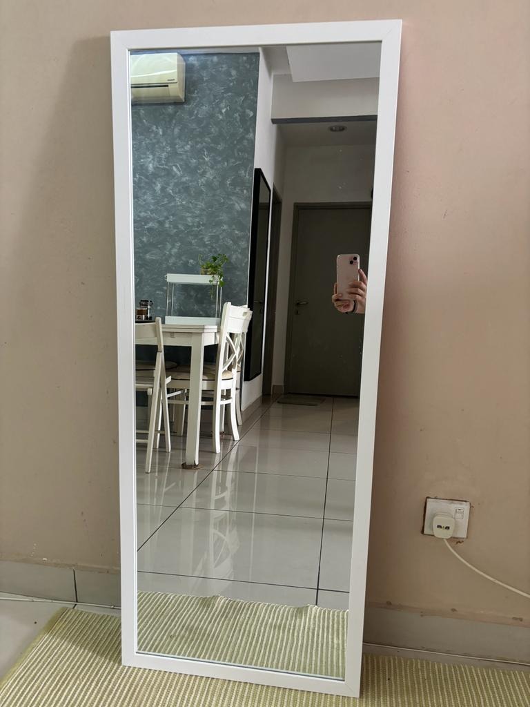 fulllength mirror pick up in PJ, Furniture & Home Living, Home Decor