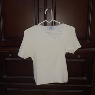 Glla Asymetric Knit Top