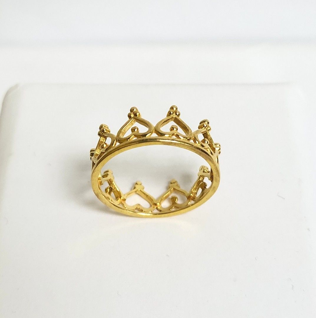Gold crown ring with new arrivals diamonds