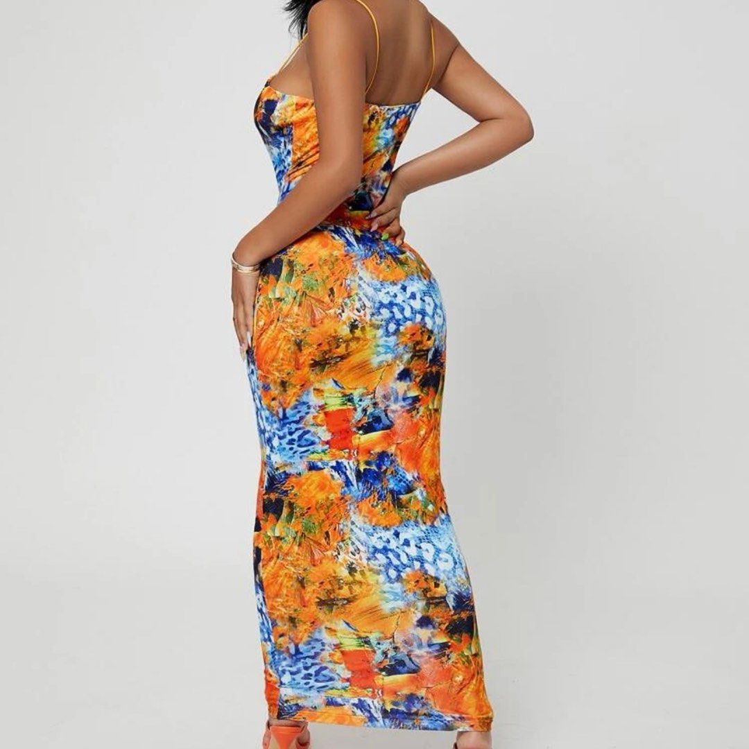 Graphic Print Bodycon Dress (Category: Dresses) located in Pasay City. Submitted by d.alejado (Listing ID 1268049480, Image 2). Description: Brand new Price is Negotiable Stretchable XS-M .