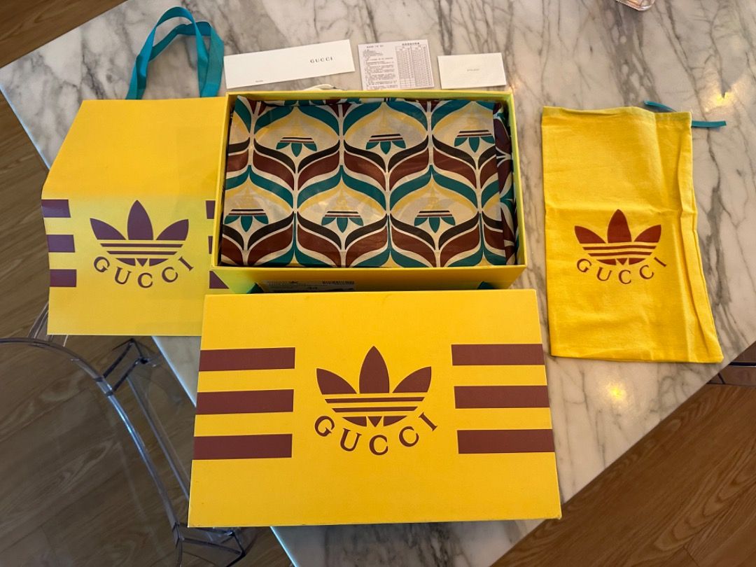 Gucci Adidas collaboration limited edition NEVER WORN