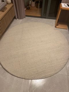 Handwoven Round Carpet