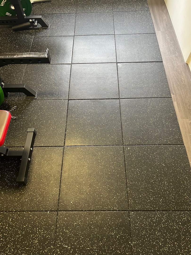 Heavy Duty Interlocking Gym Mats (3cm), Sports Equipment, Exercise