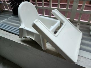Ikea兒童餐椅