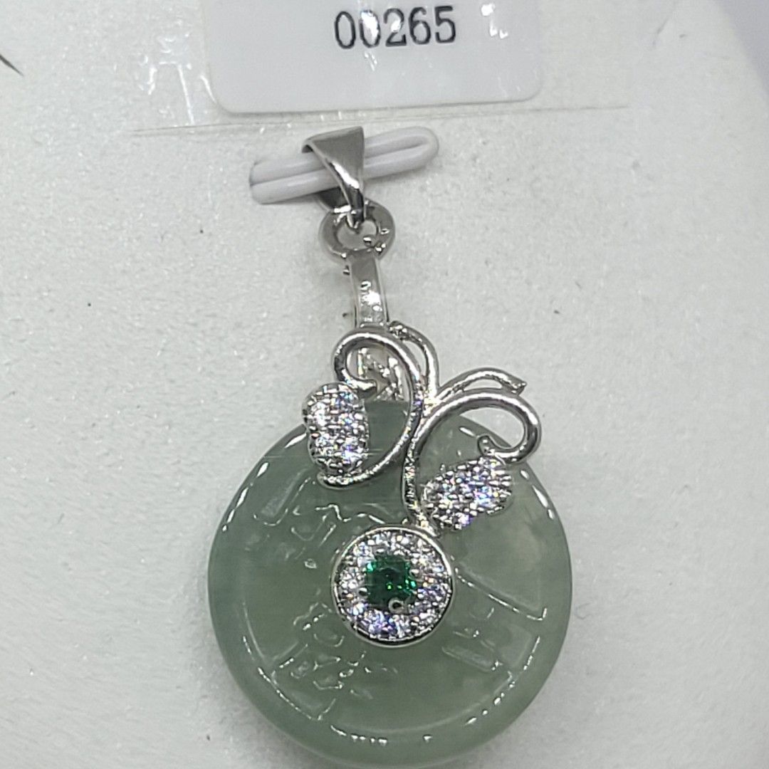 天然ヒスイ（natural jadeite) １１．００1 ｃｔ | nate-hospital.com