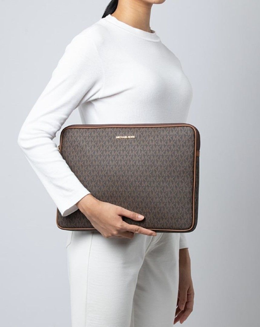 Michael kors large laptop bag outlet