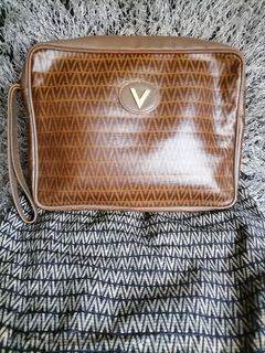 (Category: ) located in . Submitted by az-branded.items (Listing ID 1268042784, Image 1). Description: .