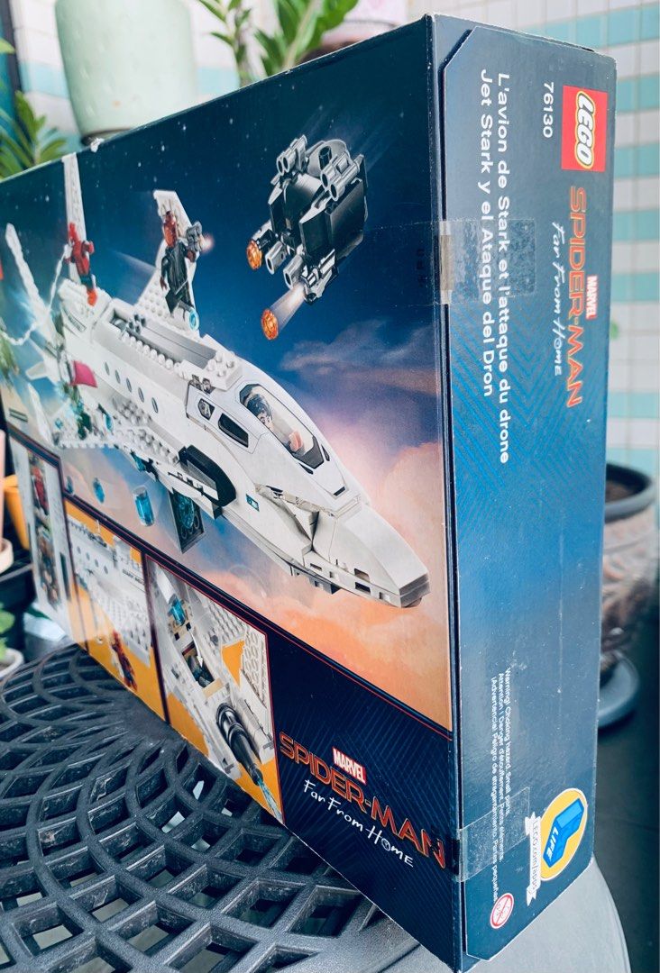 Lego online spiderman avion