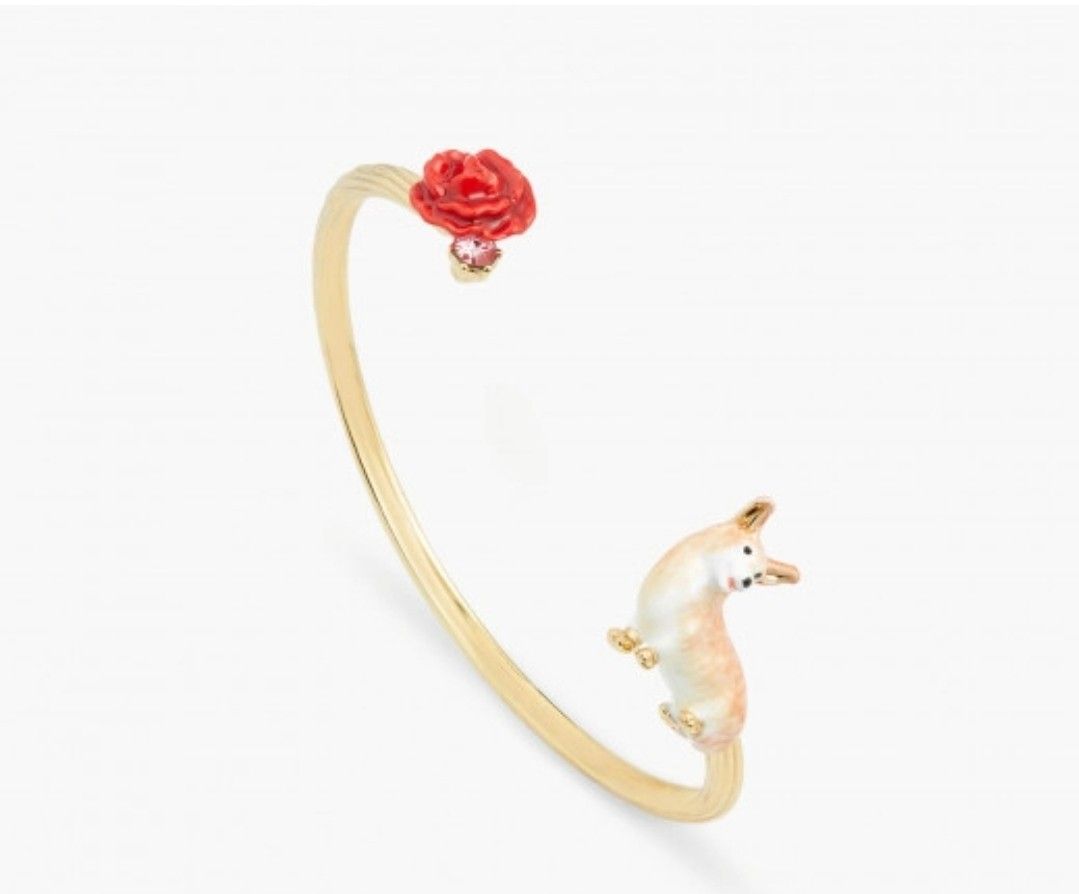 Red outlet rose bracelet