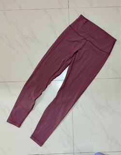 （分類：）位於 。 由 amethyst0210 提交（商品編號 1268062606，圖片 1）。簡介： 。