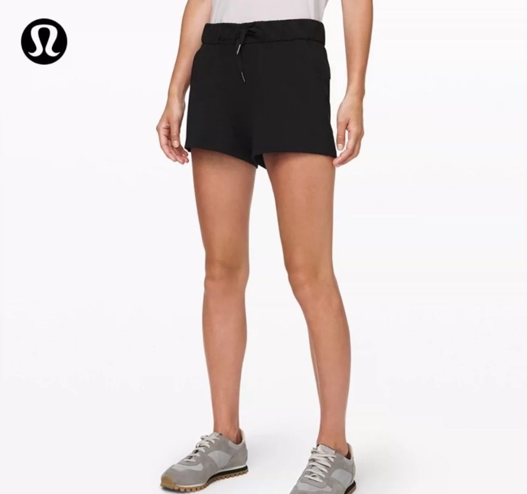 Lululemon Skirt Shorts Size 4, Women's Fashion, Activewear on