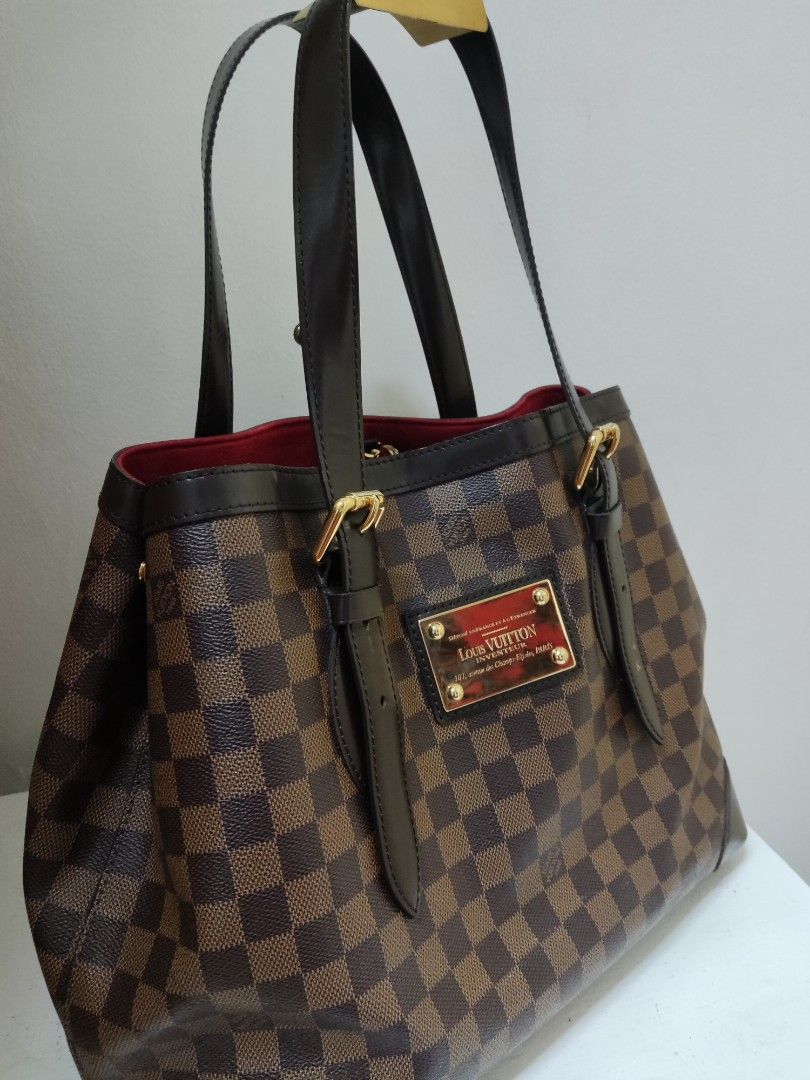 LV Damier Hampstead Original Authentic (Category: Luxury Bags & Wallets) located in Quezon. Submitted by jmako (Listing ID 1268031865, Image 2). Description: Today Only with initials K.M. but can be hidden from the strap ( adjustable) good condition.